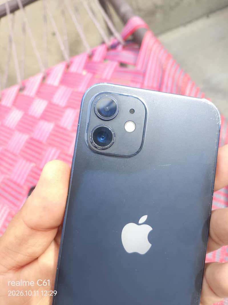 Apple iPhone 12 5