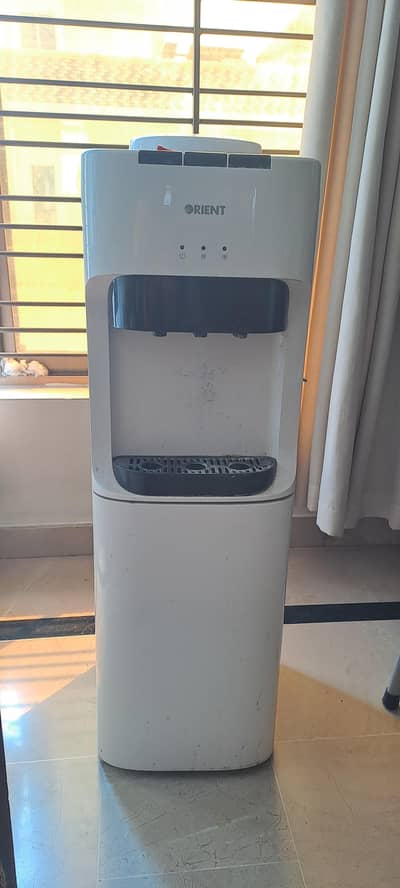 water dispenser for sale in G-14/4 islamabad