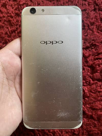 OPPO F1s