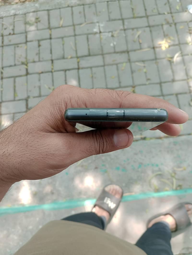 Google Pixel 7a 4