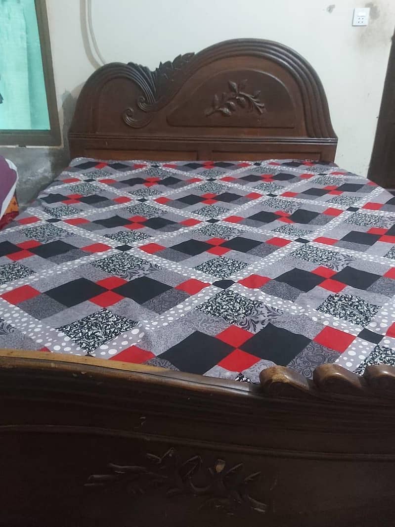 Double bed with dressing table 5
