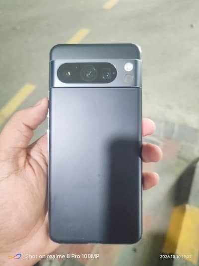 Google Pixel 8 Pro