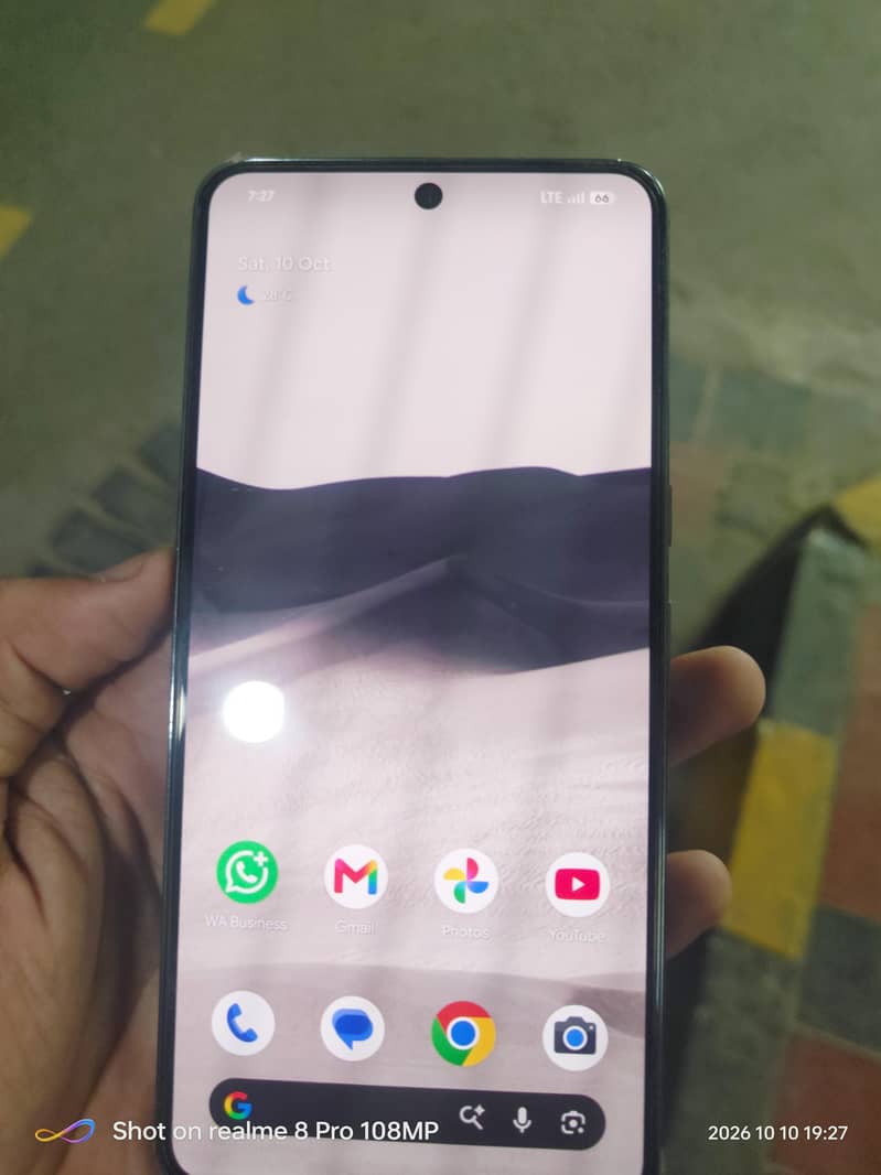 Google Pixel 8 Pro 2