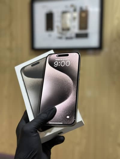 Apple iphone 15 pro max with box 256 natural