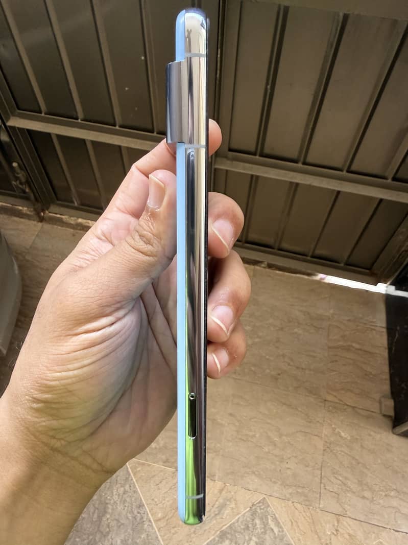 Google Pixel 8 Pro 5