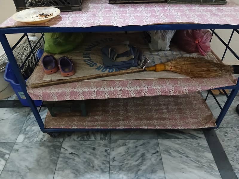 kitchen pots stand 1