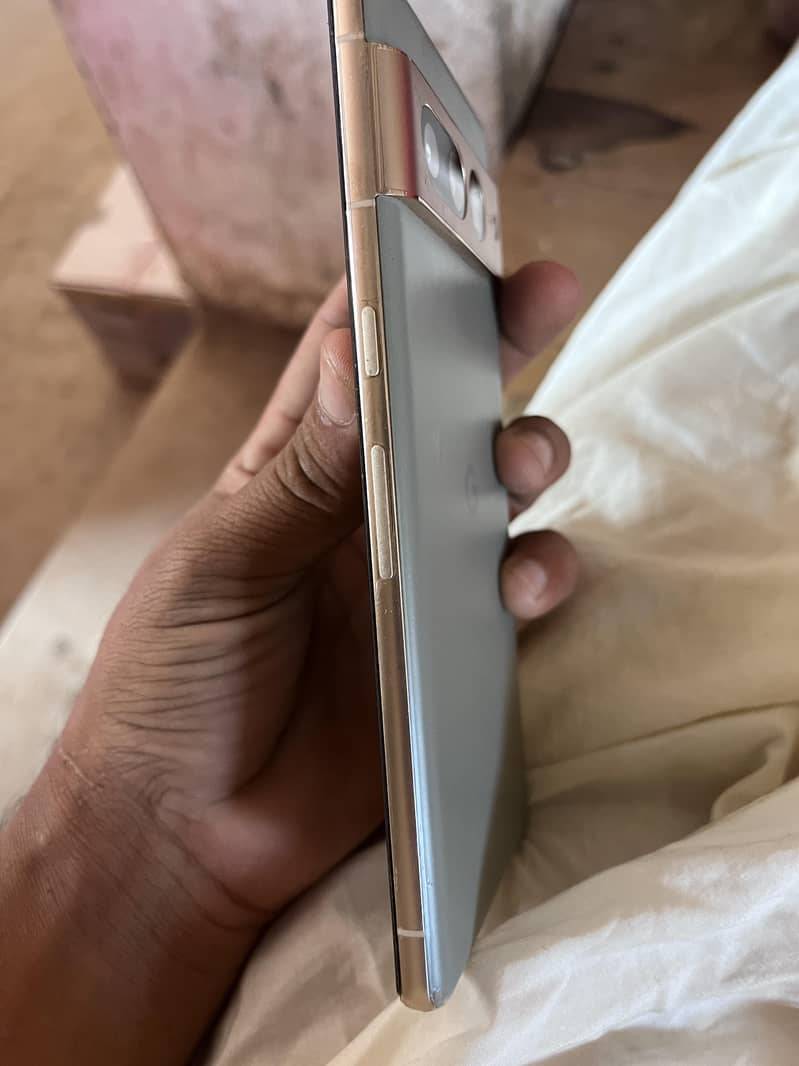 Google Pixel 7 Pro 4