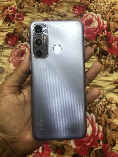 Infinix Hot 11