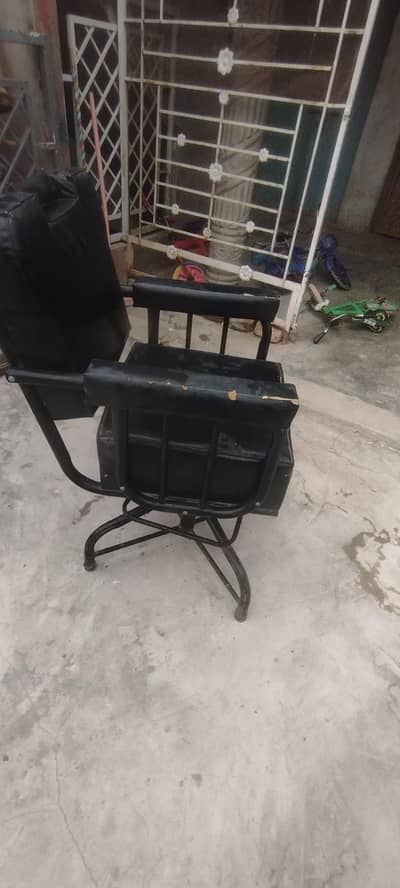 pailor chair