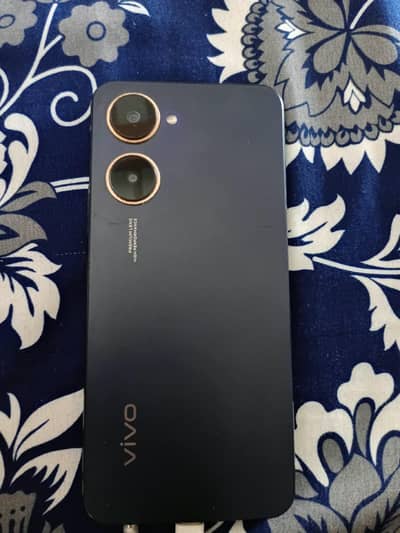 Vivo Y03 exchange b ho Jai ga kisi I phone ka sath
