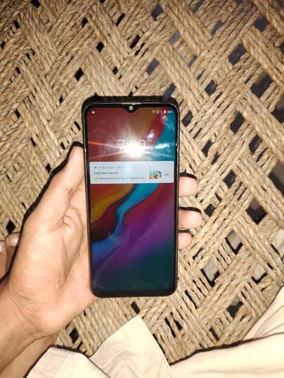 Infinix Hot 8 Lite