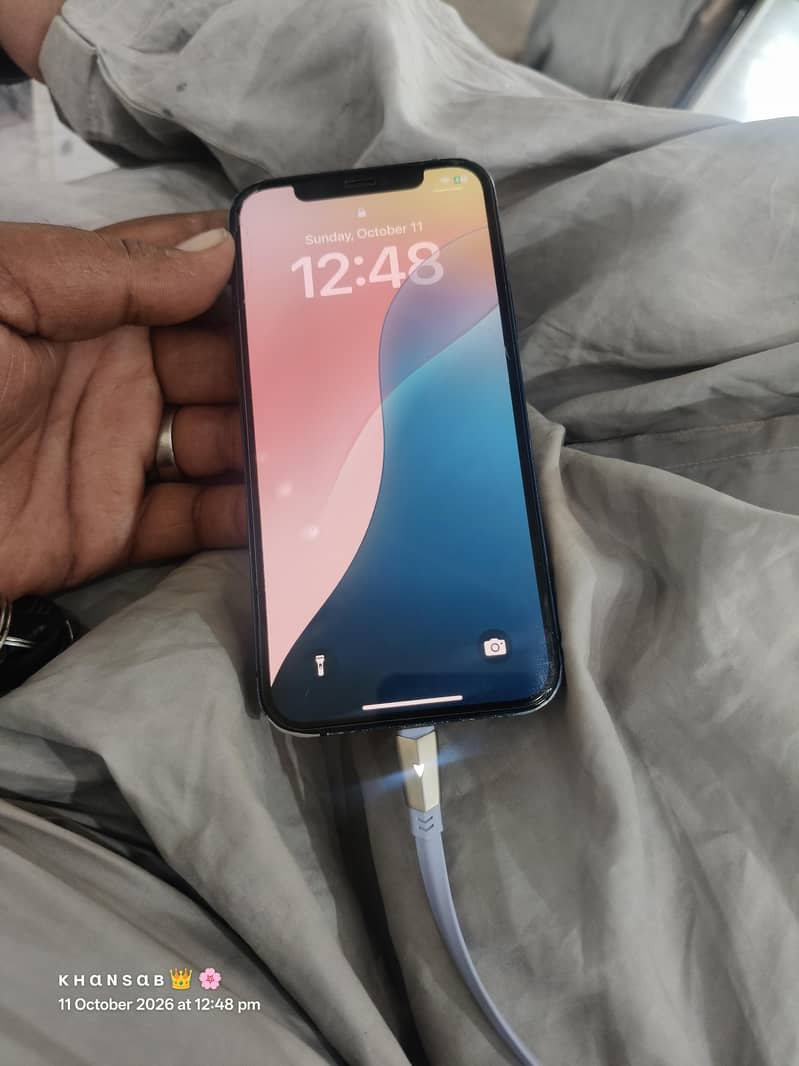 Apple iPhone 12 2