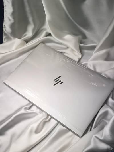 HP EliteBook 840 G8 — Core i7, 11th Gen | 08 GB RAM | 256GB SSD
