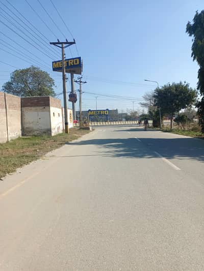 6 marla plot opposite Metro Sargodha road Faisalabad available for sale