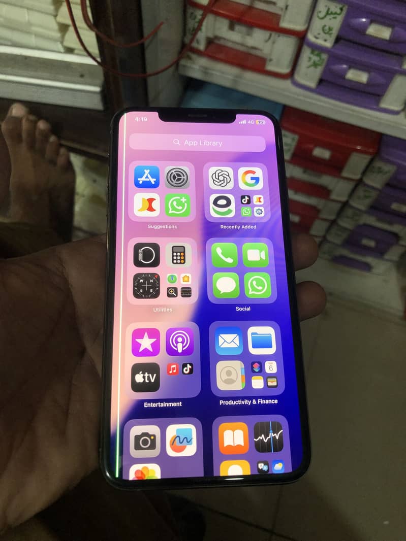 Apple iPhone XS Max 0