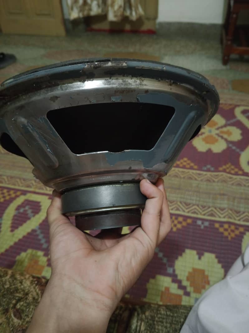 three woofer speaker 1
