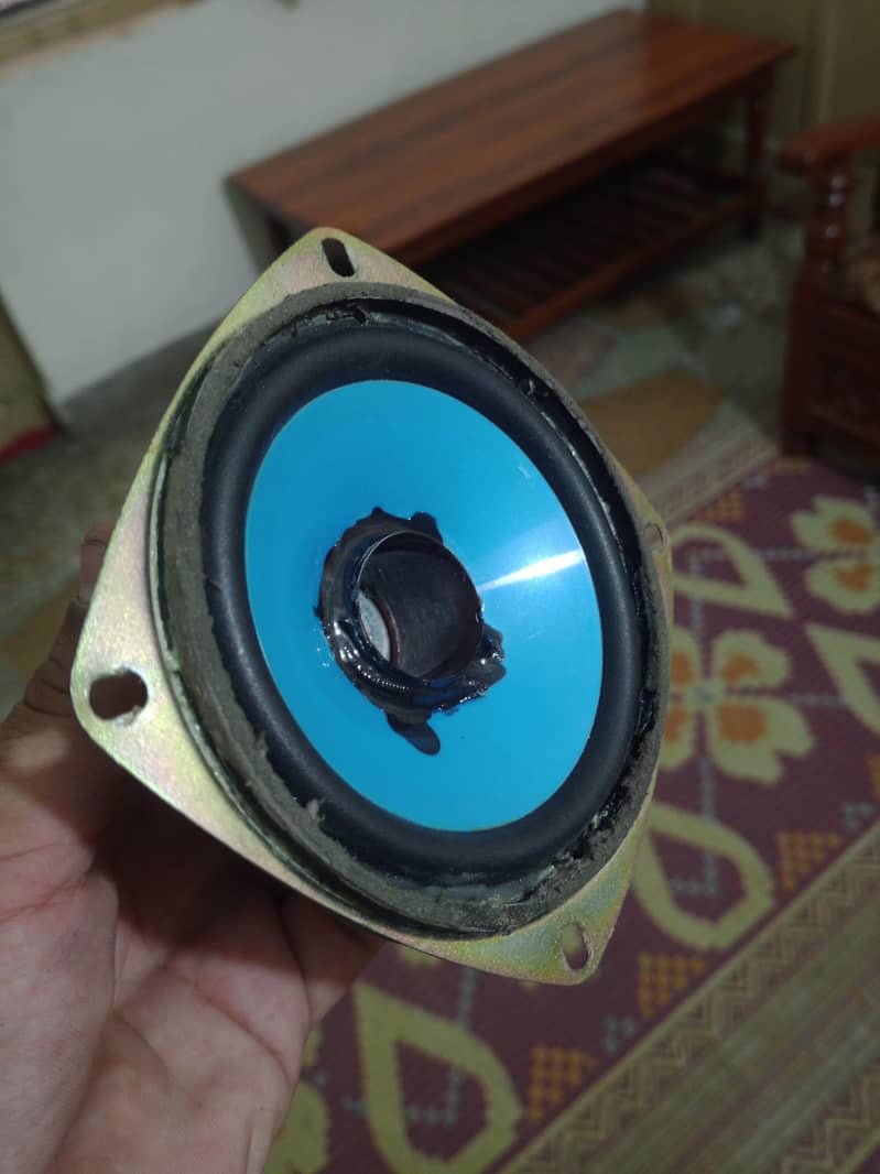 three woofer speaker 4