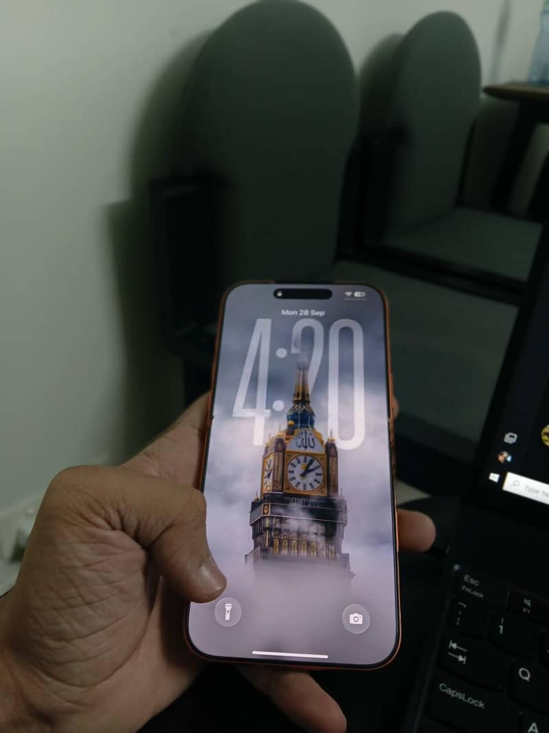 iPhone 17 Pro Max (sim time available) 2