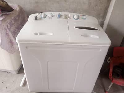 Dawlance washing machine and dryer