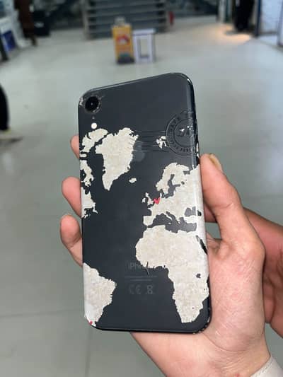 Apple iPhone XR 64 PTA