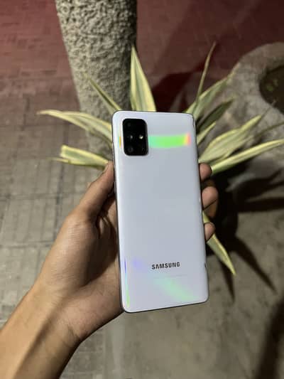 Samsung A71