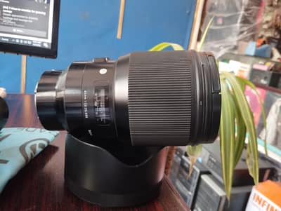 Sigma 85mm 1.4 10/10 for sony