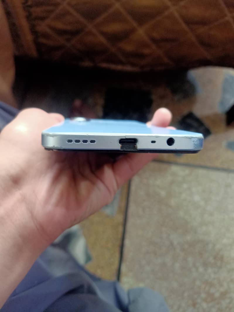 Realme Note 60 1