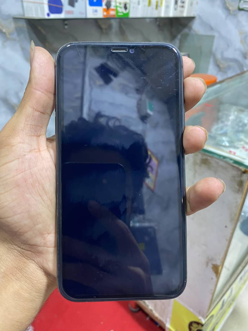Apple iPhone 11 1