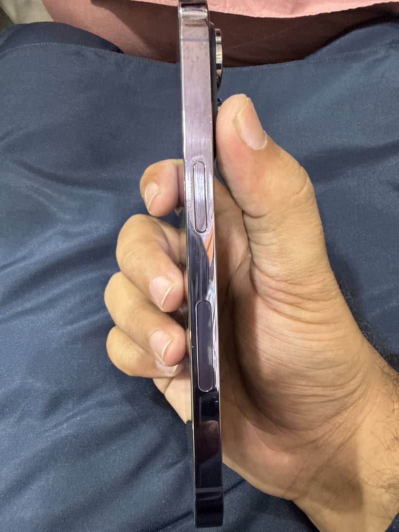 Apple iPhone 14 Pro 3