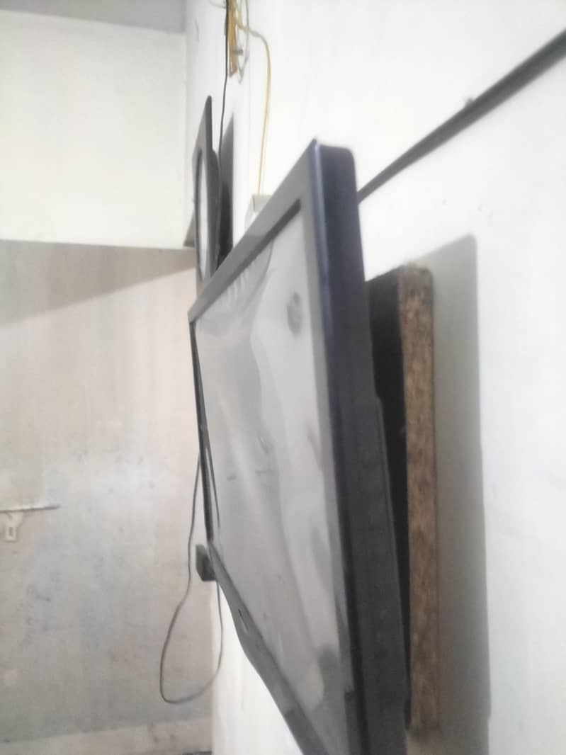 LED tv 2