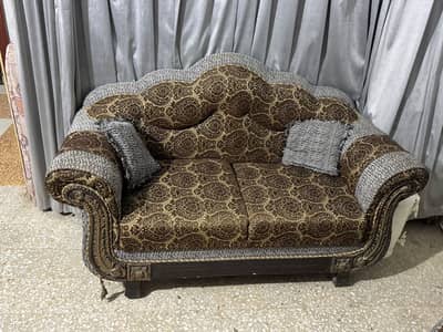 10 seater sofa set (40,000)