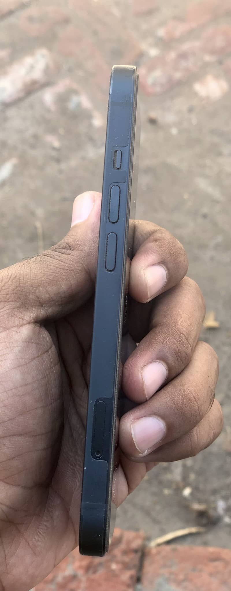 Apple iPhone 13 6