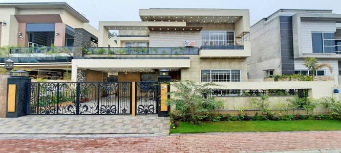 one kanal House For Rent In Bahria Town Lahore | Prime Location