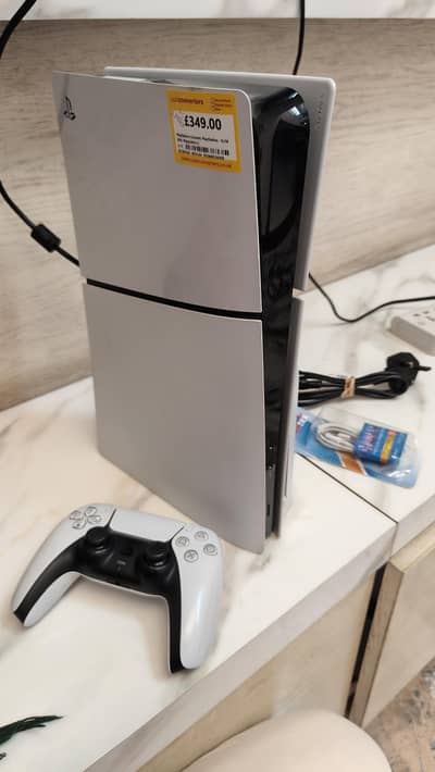 ps5 slim brand new unused grom Uk