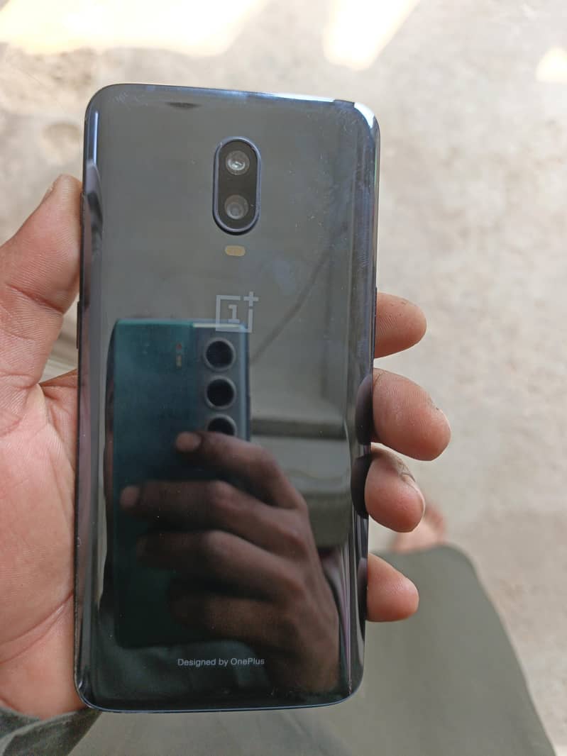One Plus 6T 2