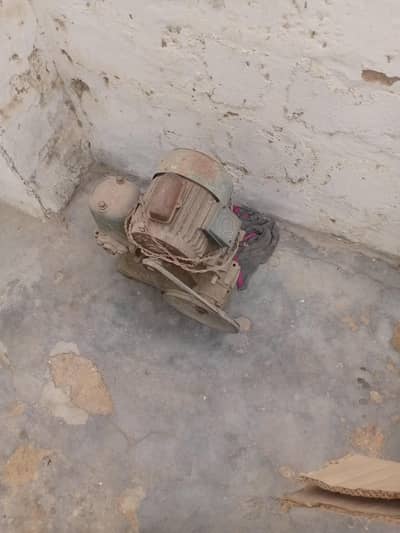 السلام علیکم جس کو بھائی کو بھی پرانی موٹر خریدنی ہے وہ ہمارے ساتھ راب