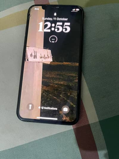 Apple iPhone XS