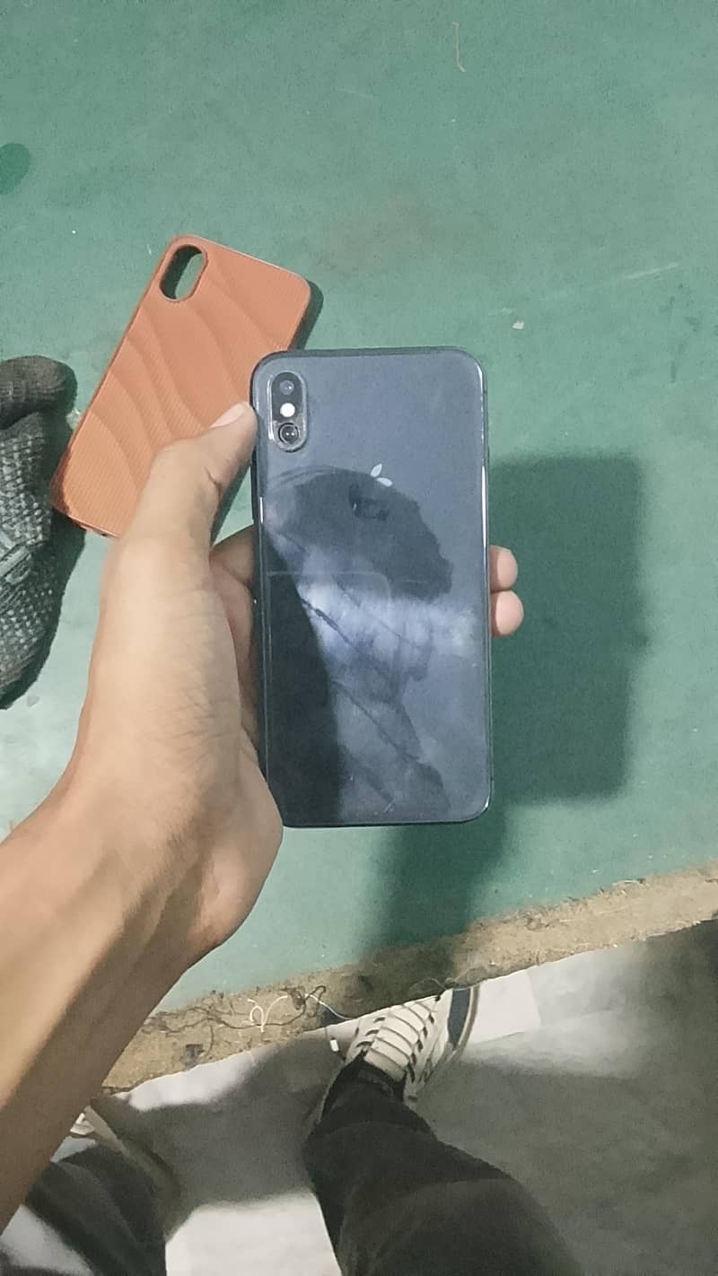 Apple iPhone X 2