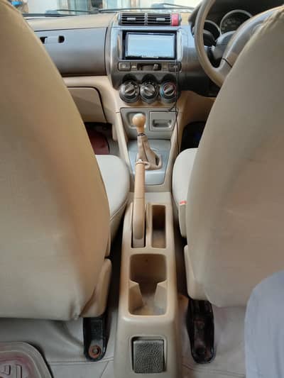 Honda City 2004 Lahore Number My Own Name In very neat & clean
