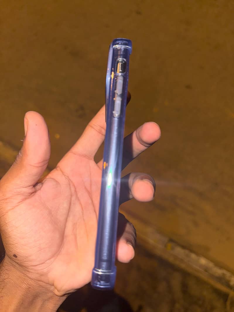 Apple iPhone 11 5