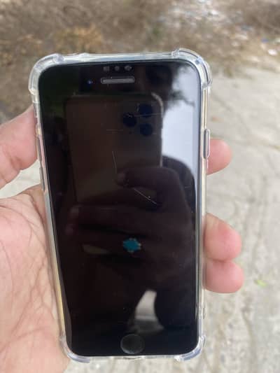 Apple iPhone 7