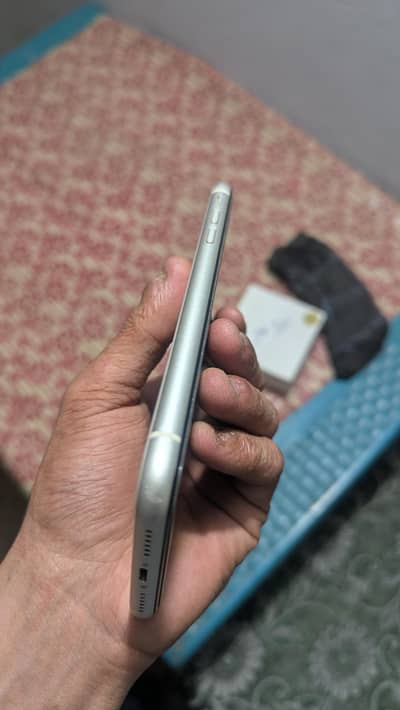 Apple iPhone 11 Dual pta APPROVED