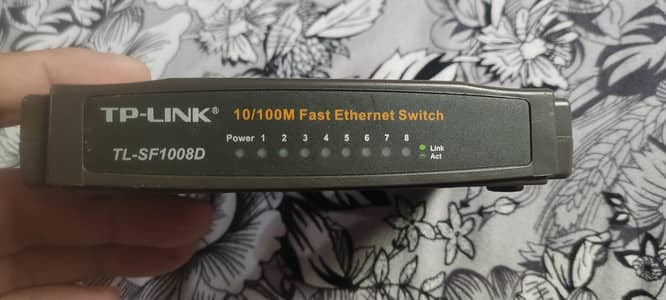 TP-Link 8 Port Switch TL-SF1008D - Full Working