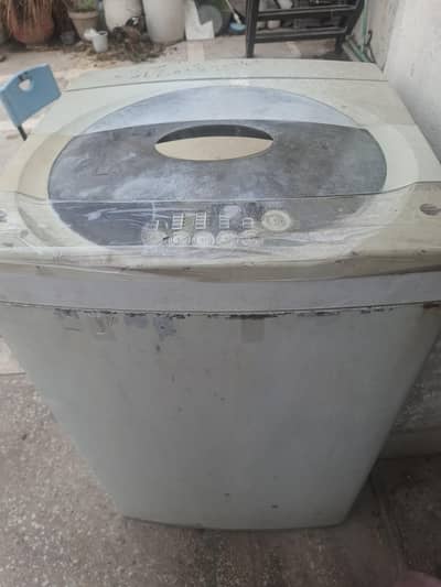 LG automatic washing machine