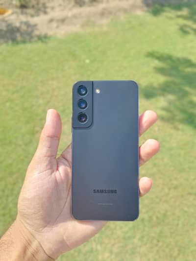 Samsung Mobile S22