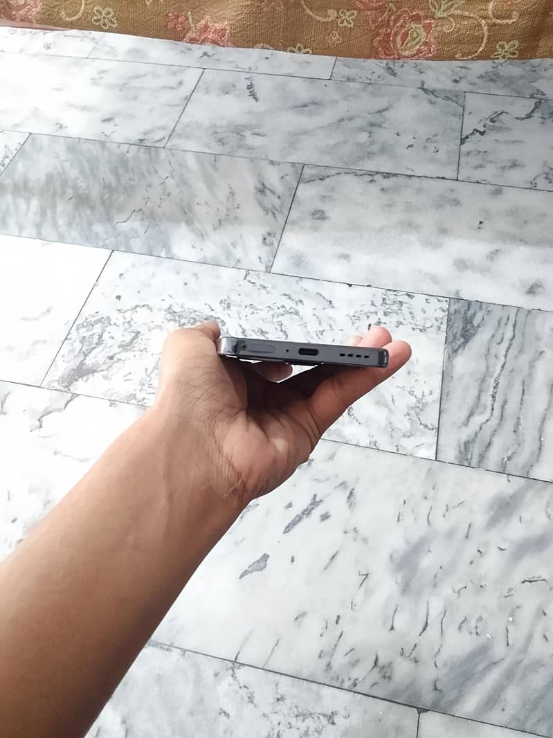 Infinix Note 40 4