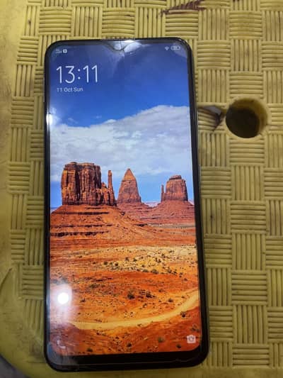 Vivo Y17 only 1 sim pta touch break penal ok he