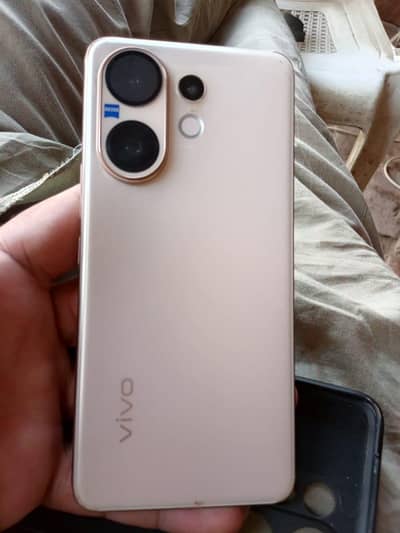 Vivo V60