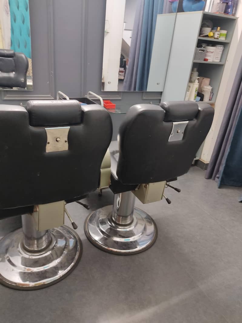 saloon setup 2