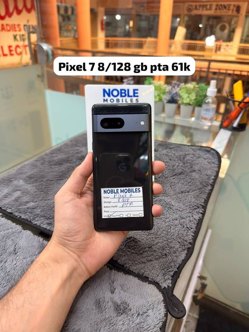 Apple iPhone 15 10